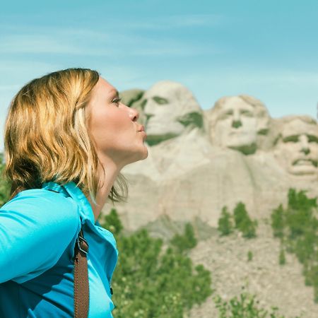 Staybridge Suites Rapid City - Rushmore By Ihg Εξωτερικό φωτογραφία